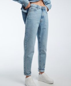Amisu Mom Fit High Rise Jeans
