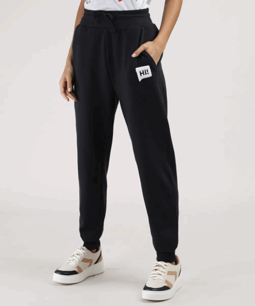 C&A youth pants in embroidered hoodie "hi!" and black pockets