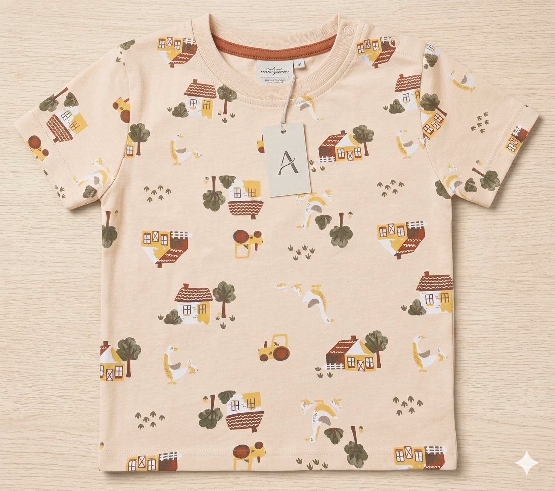 Baby Berry House & Ducks Print Half Sleeves Tee In Beige